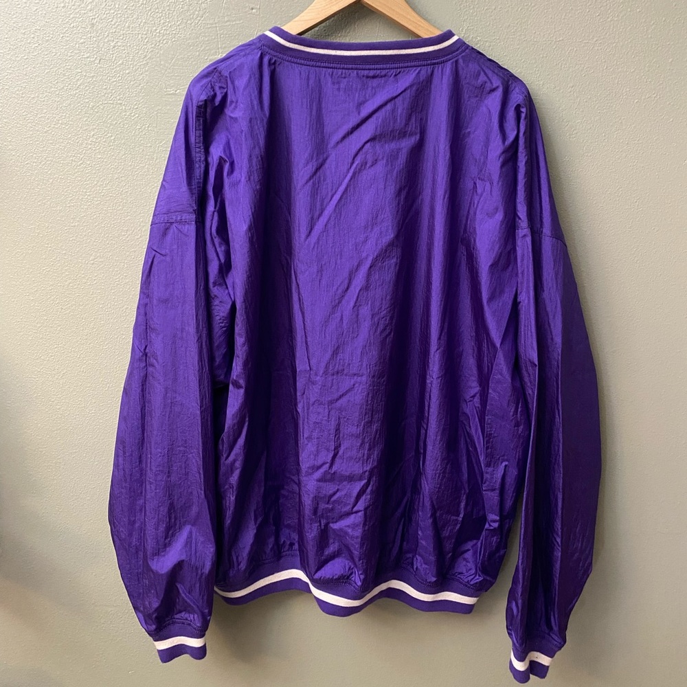 Chaska Pullover Windbreaker - Picture 2 of 3